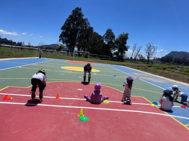 club de patinaje gim los andes zipa,